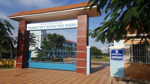Đánh Giá Trường THPT Huỳnh Thúc Kháng – Bình Thuận Có Tốt Không?